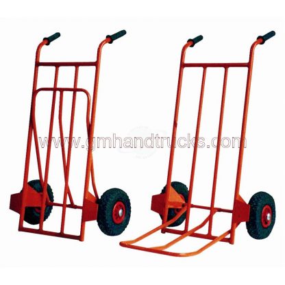 Portabagagli portasacchi leggero con pedana ribaltabile con ruote pneumatiche