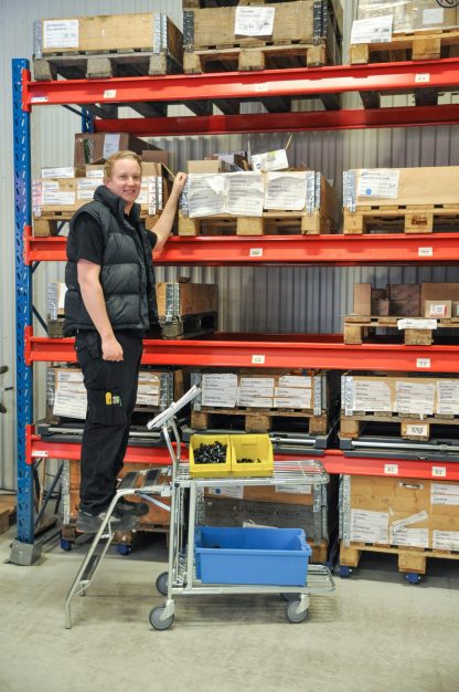Carrelli contenitore spesa in rete metallica KM4202-E