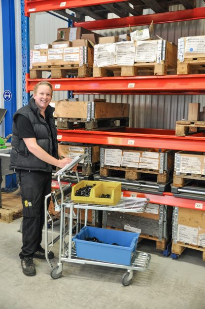 Carrelli contenitore spesa in rete metallica KM4202-E