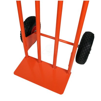 Carrelli portacasse ruote pneumatiche cerchio nylon particolare pala