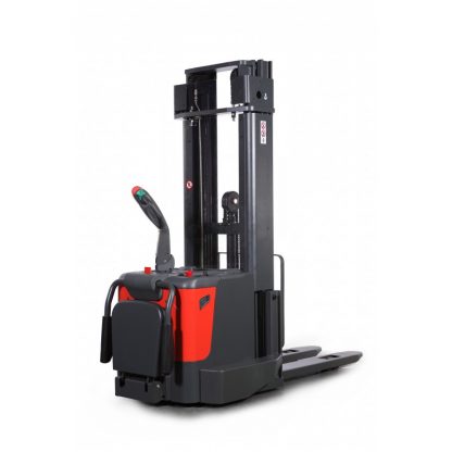 Sollevatore Timonato 1500 kg con Sollevamento mm 3915 con pedana